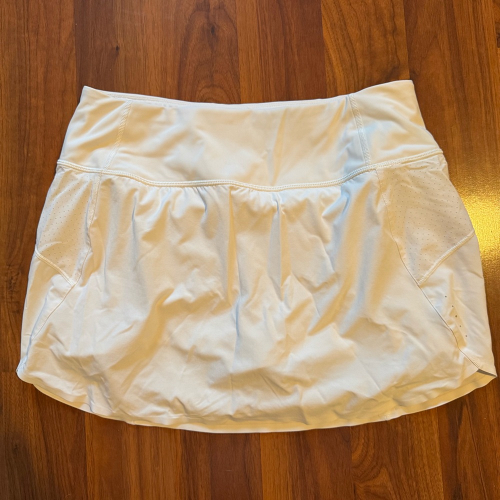 White athleta skort